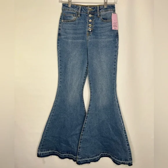NWT Wild Fable flared jeans - Picture 1 of 4